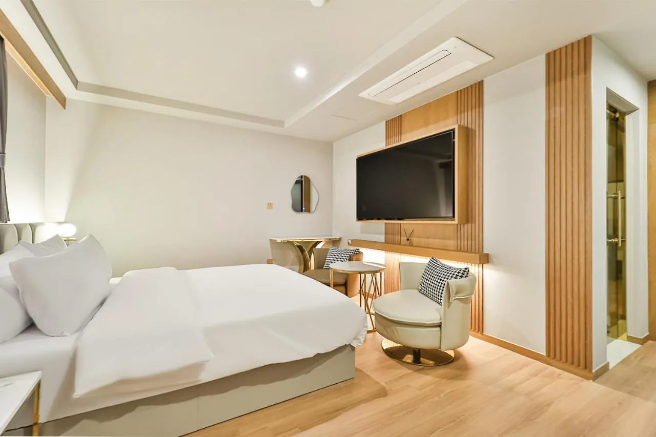 Grandis Hotel Busan